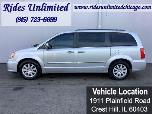2012 Chrysler Town & Country Touring-L