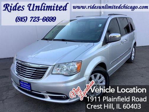 2012 Chrysler Town & Country Touring-L