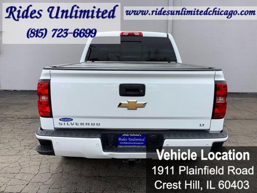 Iridescent Pearl Tricoat 2018 Chevrolet Silverado 1500 2LT