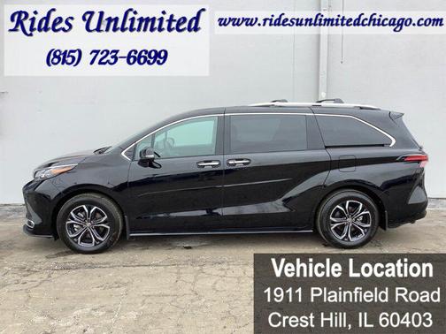 2025 Toyota Sienna Platinum