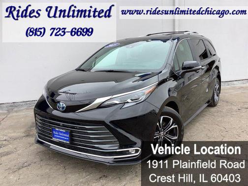 2025 Toyota Sienna Platinum