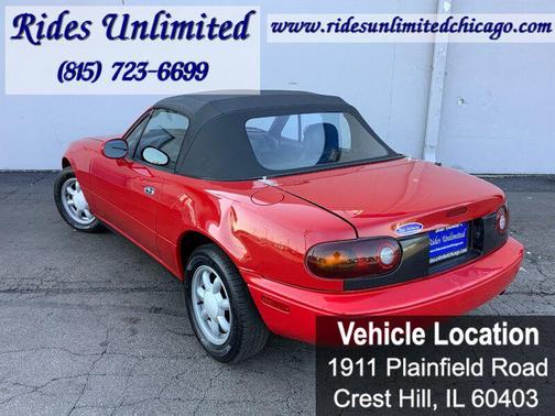 Classic Red 1996 Mazda MX-5 Miata Base