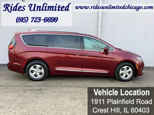 Velvet Red Pearlcoat 2017 Chrysler Pacifica Touring-L