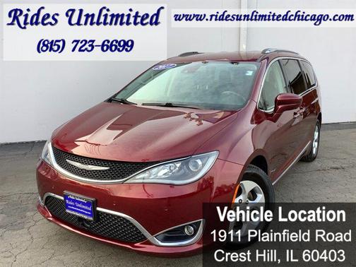 Velvet Red Pearlcoat 2017 Chrysler Pacifica Touring-L