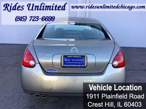 2005 Nissan Maxima SE