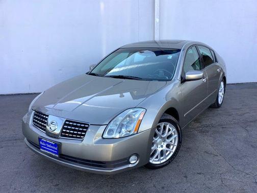 2005 Nissan Maxima SE