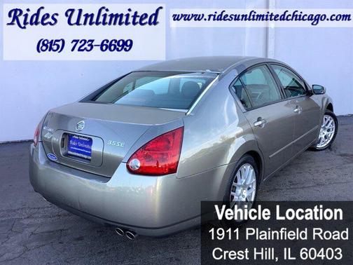 2005 Nissan Maxima SE