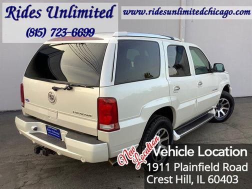 2004 Cadillac Escalade Base