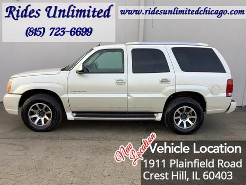 2004 Cadillac Escalade Base