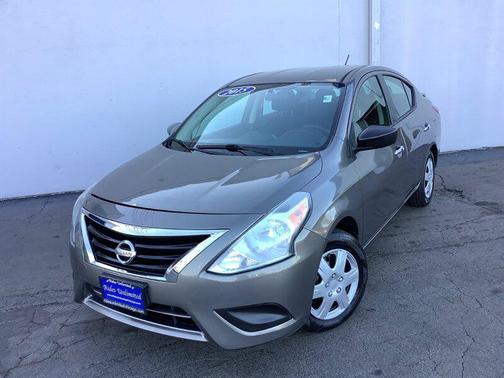2015 Nissan Versa 1.6 SV