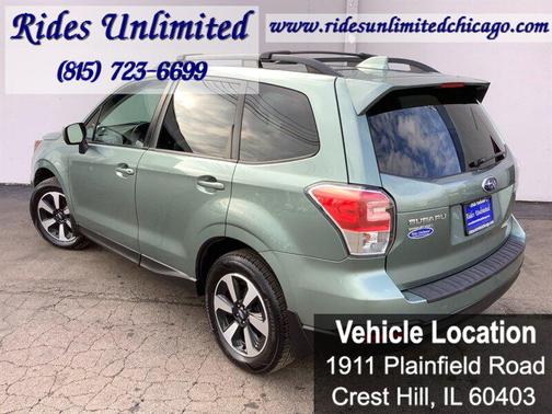 Jasmine Green Metallic 2017 Subaru Forester 2.5i Premium
