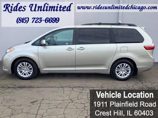 2016 Toyota Sienna XLE