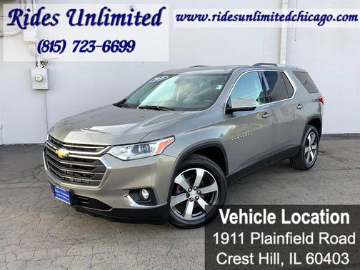Pepperdust Metallic 2018 Chevrolet Traverse LT Leather