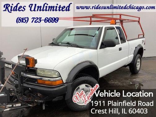 2000 Chevrolet S-10 Base