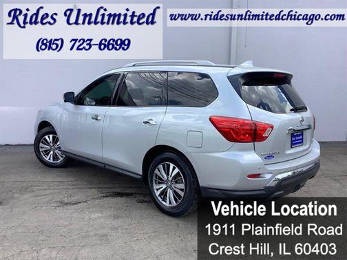 2019 Nissan Pathfinder SL