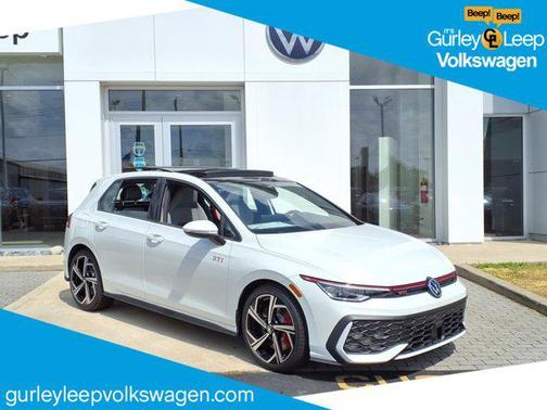 2025 Volkswagen Golf GTI 2.0T SE DSG