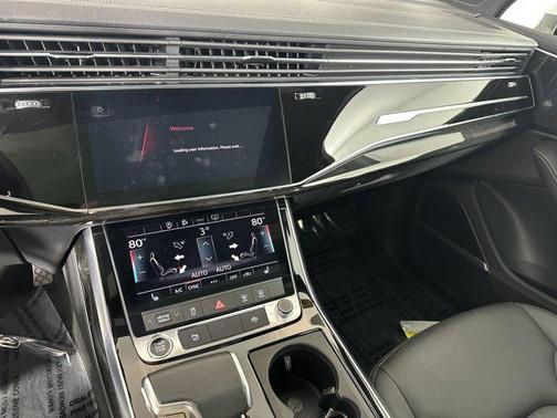 2025 Audi Q7 45 Premium Plus