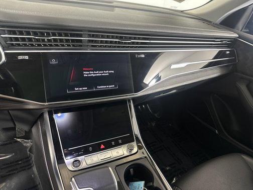 2023 Audi Q8 55 Prestige