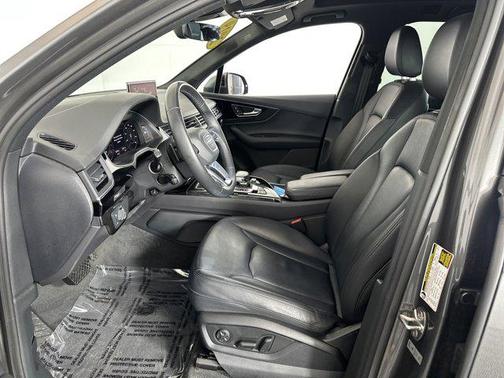 2019 Audi Q7 55 Premium Plus