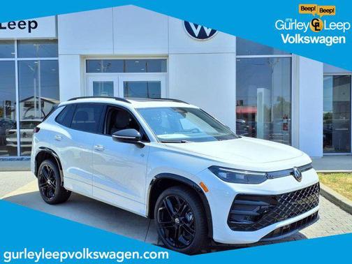 2025 Volkswagen Tiguan 2.0T SE R-Line Black 4MOTION