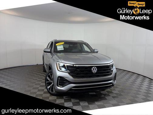 2025 Volkswagen Atlas Cross Sport 2.0T SEL Premium
