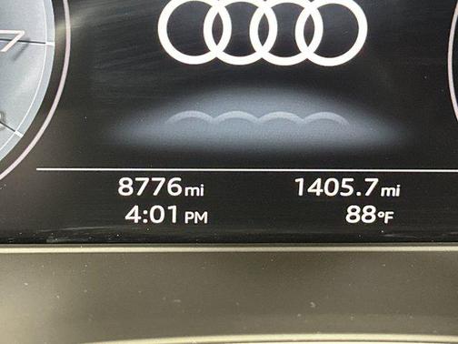 2025 Audi Q5 45 S line Premium Plus