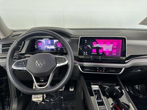 2024 Volkswagen Atlas 2.0T SEL