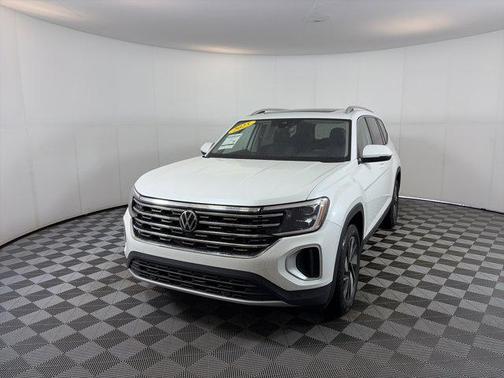 2025 Volkswagen Atlas 2.0T SEL