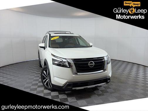 2023 Nissan Pathfinder Platinum 4WD