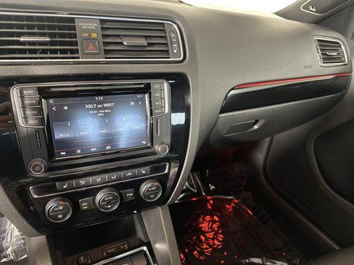 2017 Volkswagen Jetta GLI