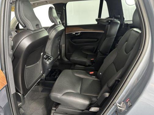 2023 Volvo XC90 B6 Plus 6-Seater