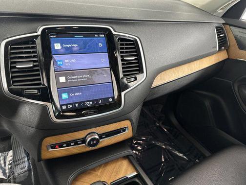 2023 Volvo XC90 B6 Plus 6-Seater