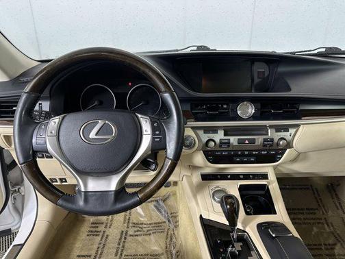 2015 Lexus ES 350 Crafted Line