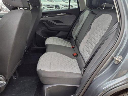 2025 Volkswagen Tiguan 2.0T S