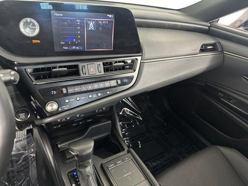 2022 Lexus ES 350 Base