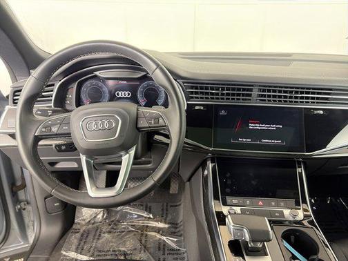 2023 Audi Q8 55 Premium Plus