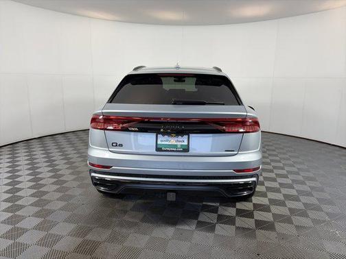 2023 Audi Q8 55 Premium Plus