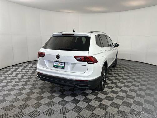 2023 Volkswagen Tiguan 2.0T SE 4MOTION