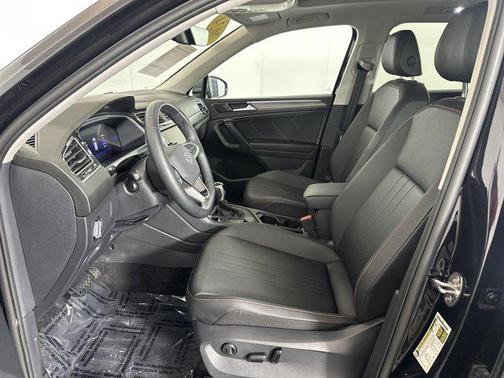 2024 Volkswagen Tiguan 2.0T Wolfsburg Edition