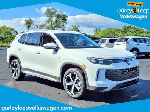 2025 Volkswagen Tiguan 2.0T SE 4MOTION