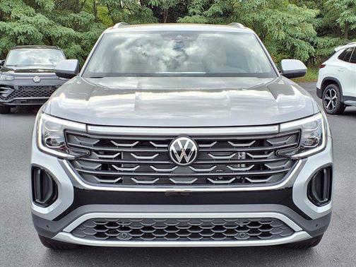 2026 Volkswagen Atlas Cross Sport 2.0T SEL