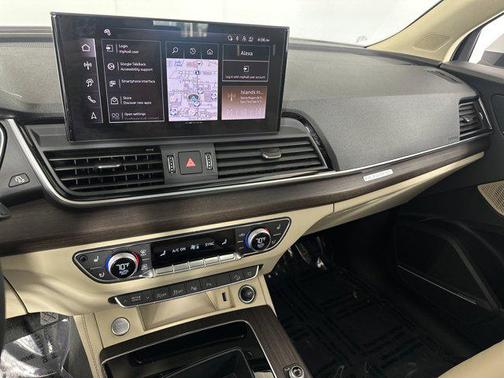 2025 Audi Q5 45 S line Prestige