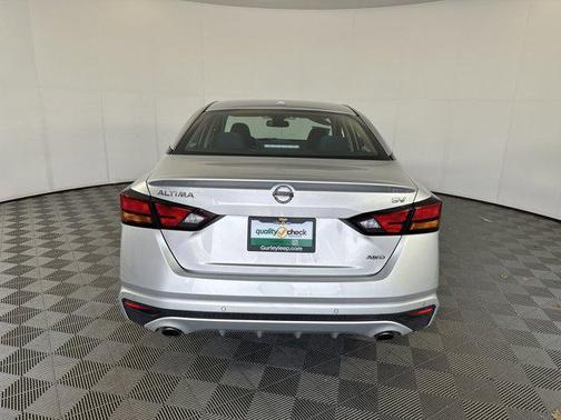 2019 Nissan Altima 2.5 SV