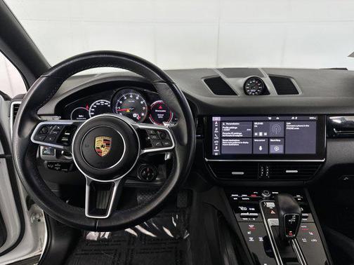 2021 Porsche Cayenne Cayenne