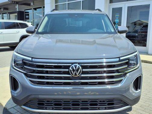 2025 Volkswagen Atlas 2.0T SE w/Technology 4MOTION