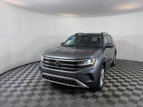2023 Volkswagen Atlas 3.6L SE w/Technology