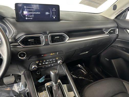 2024 Mazda CX-5 Carbon Edition