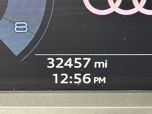2024 Audi Q3 Premium 45 TFSI S line quattro Tiptronic