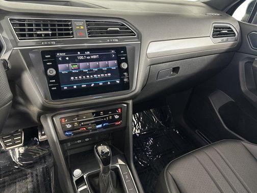2022 Volkswagen Tiguan 2.0T SE R-Line Black 4MOTION