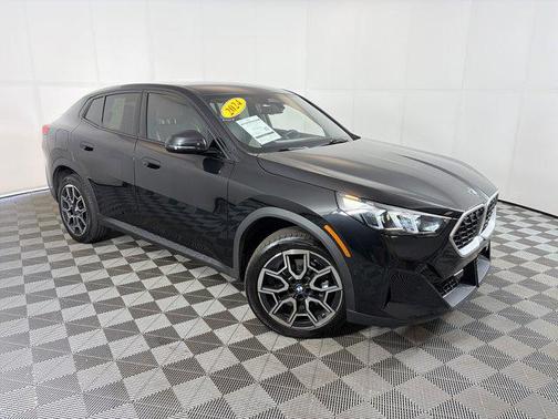 Black Sapphire Metallic 2024 BMW X2 xDrive28i